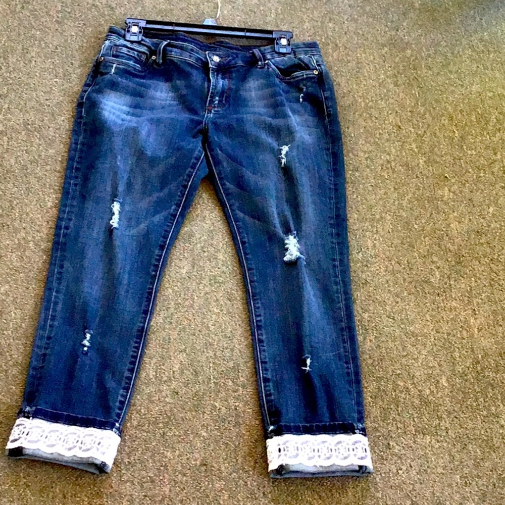 Jeans - Picture 2 of 3